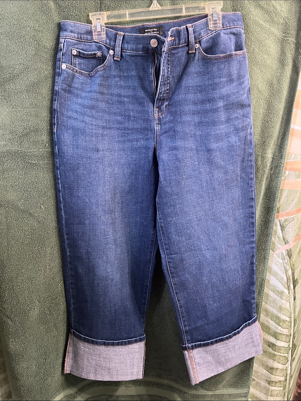 Banana Republic Medium Blue High-Rise Straight leg cuffed Jeans